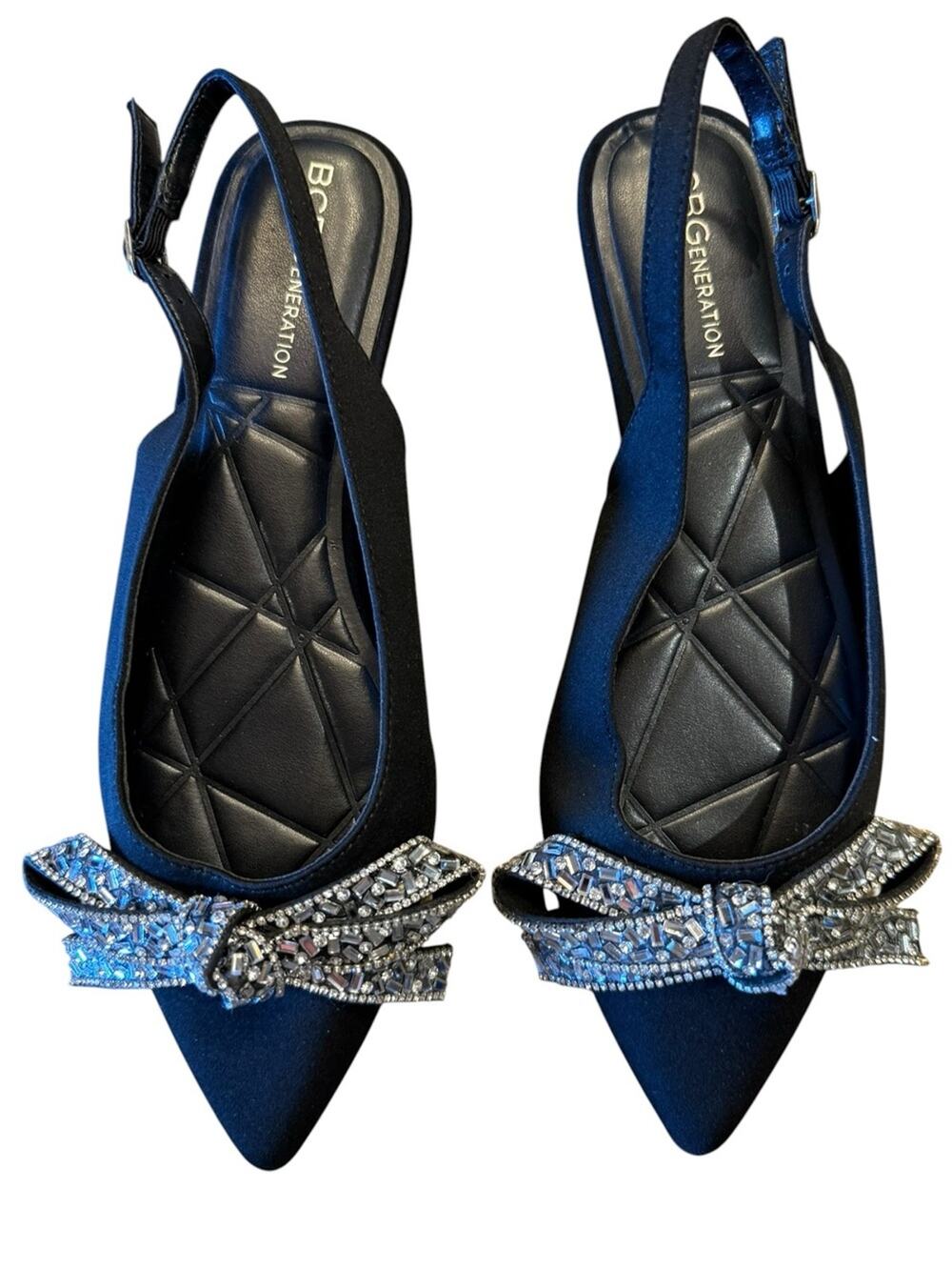 BCBGeneration Black Pointed Slingback Flats with Crystal Bow Womens Size 7 NWOT